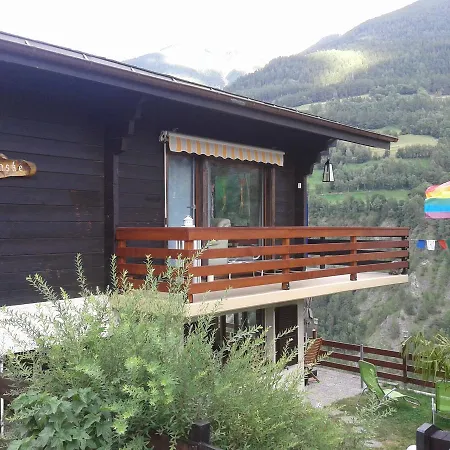 Bed and Breakfast Maske *